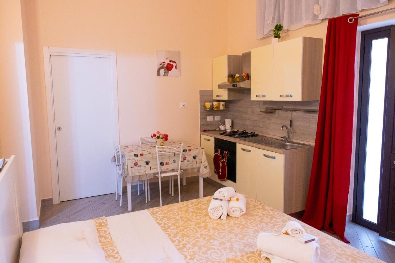 Sicily In Love 2 - Rooms & Breakfast Таормина Екстериор снимка