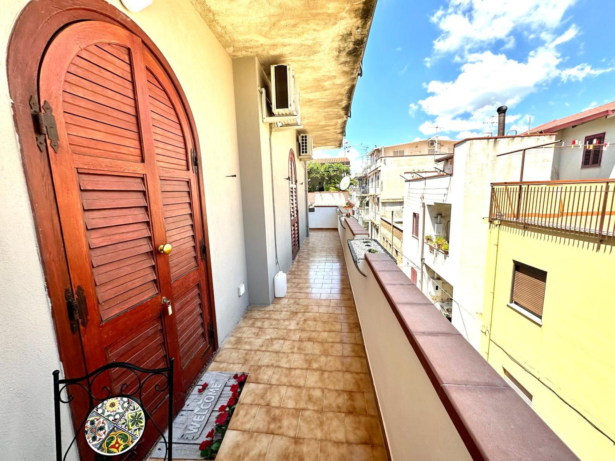 Sicily In Love 2 - Rooms & Breakfast Таормина Стая снимка